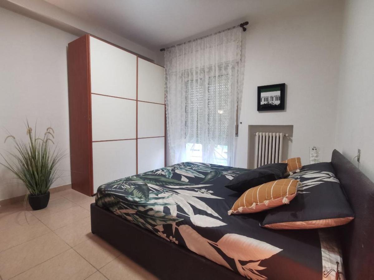 La Dimora Degli Artisti Bed & Breakfast Pescara Exterior photo